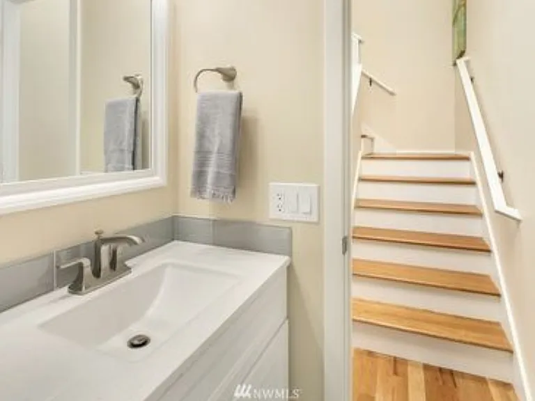 9625 NE 121st Ln — Photo 5