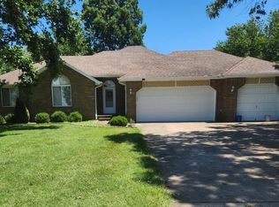 206 N Meadow St, Nixa, MO 65714
