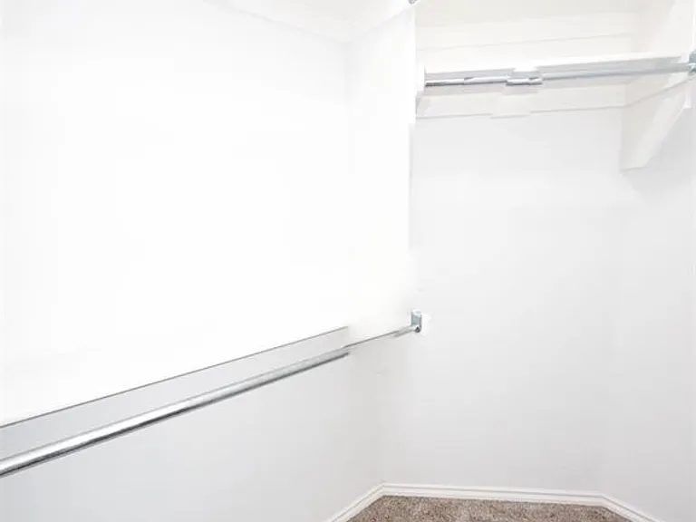 473 S Fretz Ave — Photo 7