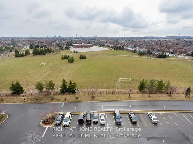 4850 Glen Erin Dr #1106 — Photo 27