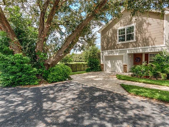 3rd image of 9502 Ashburn River Ln