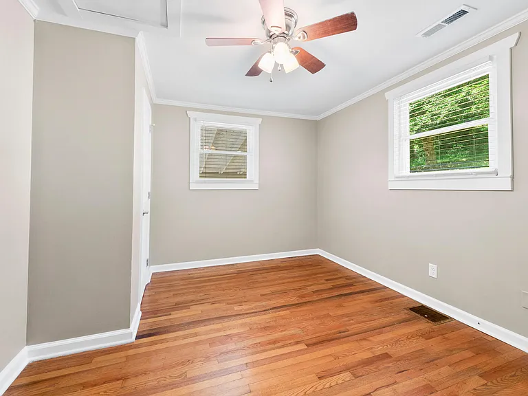 510 Fairway Dr — Photo 10