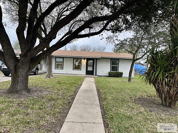 2nd image of 66536 SW Beck Ave