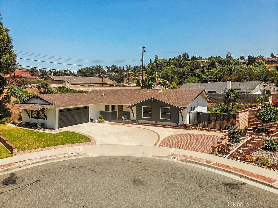 1st image of 24020 Prospect Valley Dr
