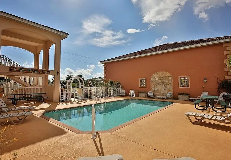 Santa Barbara Villas - Move in Special — Photo 105