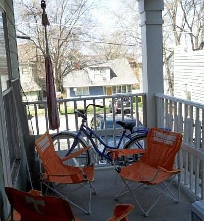 3rd image of 1517 Laurel Ave APT 104