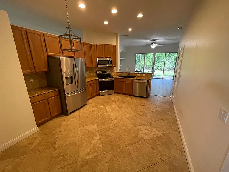33380 Sunny Parke Cir — Photo 11