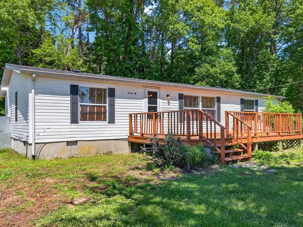 21414 Adams Rd, Greenbush, VA 23357