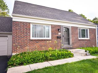 129 W Lincoln Ave, Worthington, OH 43085