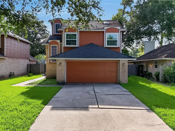16618 Quiet Trail Dr, Humble, TX 77396