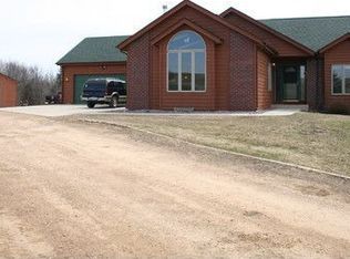 22201 Harlow Ave, Jordan, MN 55352