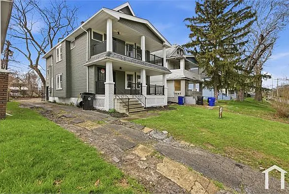 2 bed, $1,350 — Photo 3