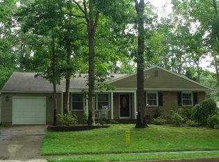 4 Laurel Hill Ct, Berlin, NJ 08009