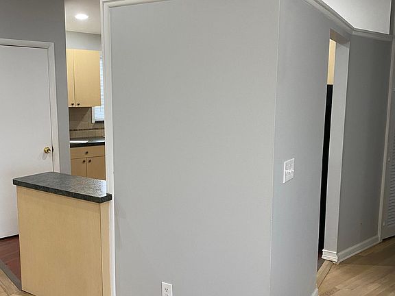 4th image of 14441 Northfield Blvd