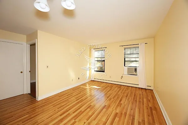 Rented by Red Sparrow Realty Group | media 62