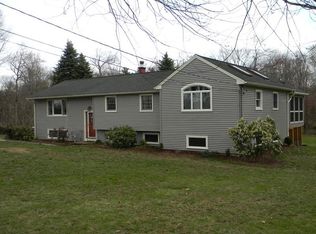 11 Vining Rd, Bethel, CT 06801
