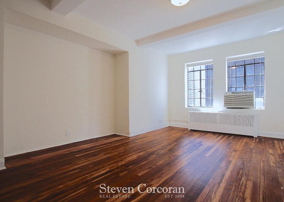 1st image of 5 Tudor City Pl APT 823