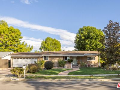 8334 Capistrano Ave, Canoga Park, CA, 91304