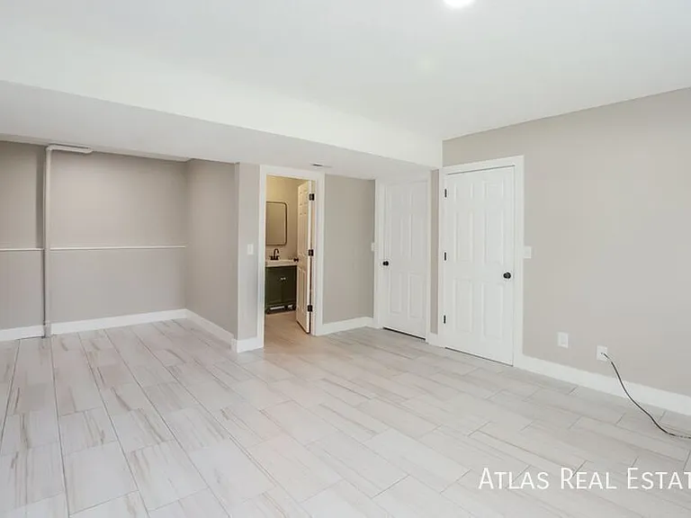1817 SE 7th St — Photo 7
