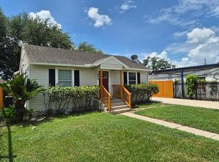 806 Gale St, Houston, TX 77009
