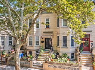 6156 Gates Ave, Ridgewood, NY 11385