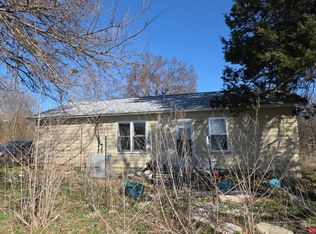 20027 State Highway C, Cassville, MO 65625
