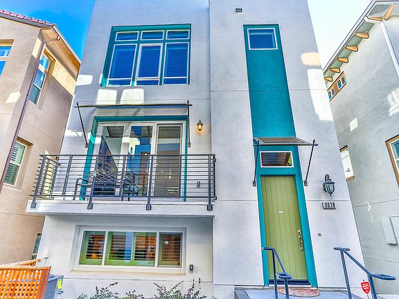 2nd image of 3018 Manuel St