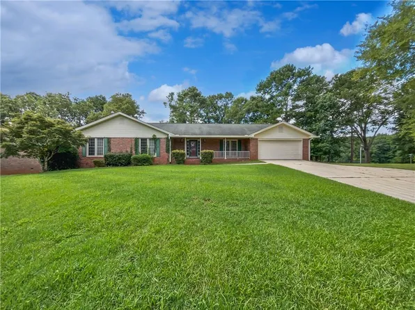 5926 Brassie Ridge Ln, Ellenwood, GA 30294