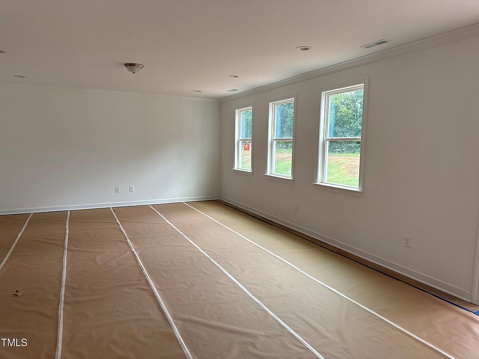 2nd image of 131 Yellow River Way