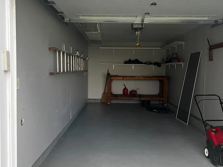 43 Lydia Ln — Photo 17