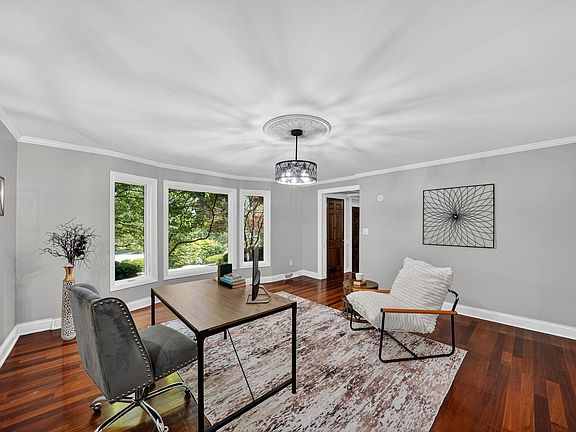 4th image of 17343 Turnbury Ct