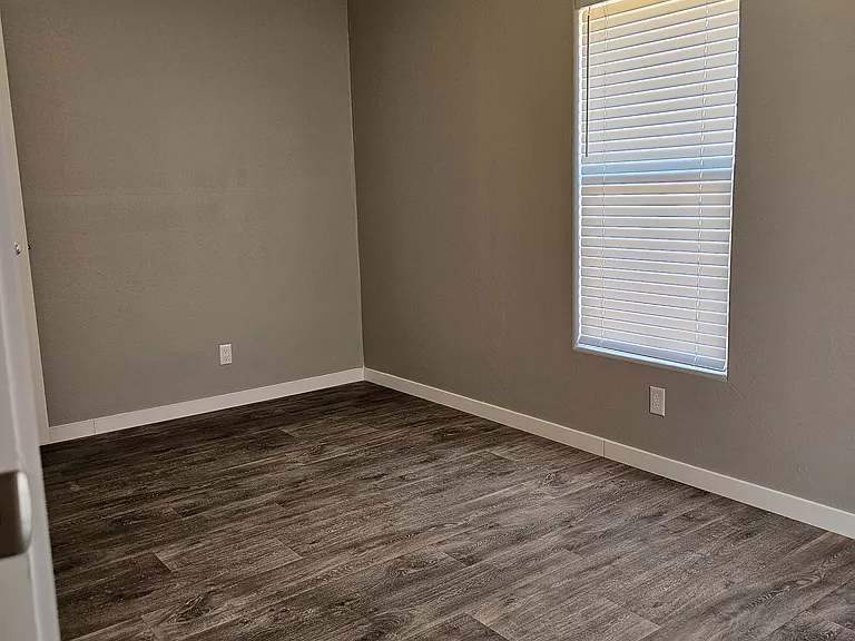 4600 Cumberland Farm Cir — Photo 14