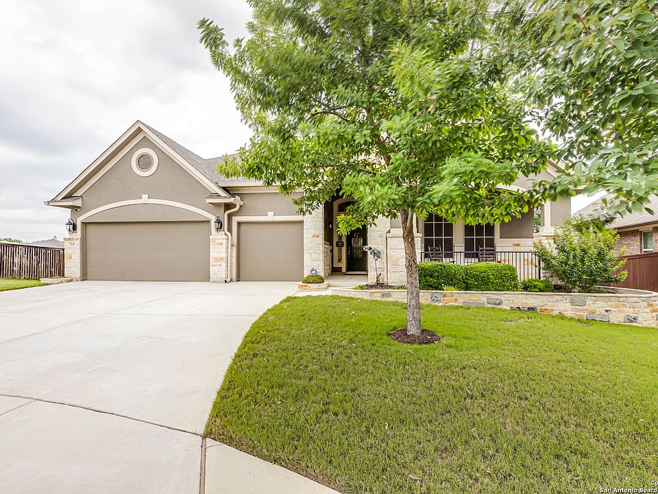 1st image of 724 Sawgrass