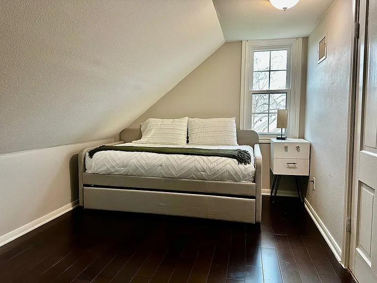 S 1st St — Photo 19