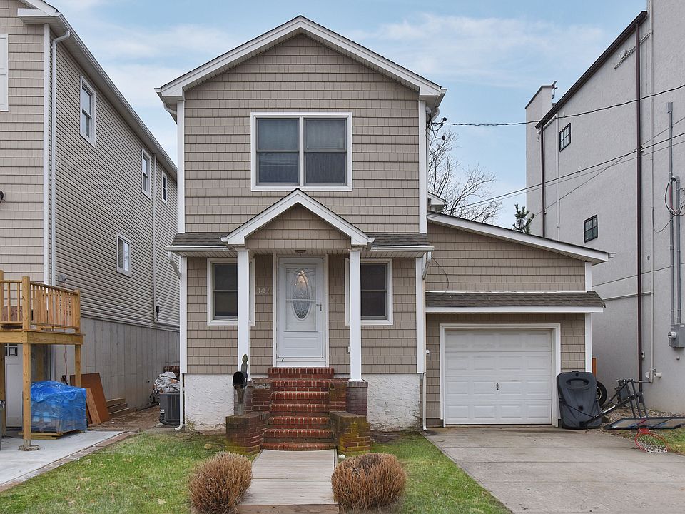 1st image of 147 West Blvd