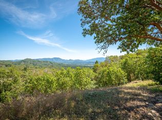 196 Adams Way, Grants Pass, OR 97526