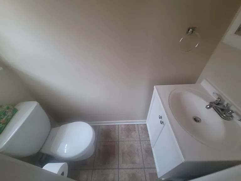 1600 Monroe Ave — Photo 6