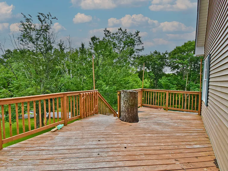 602 Fish Hill Rd — Photo 24