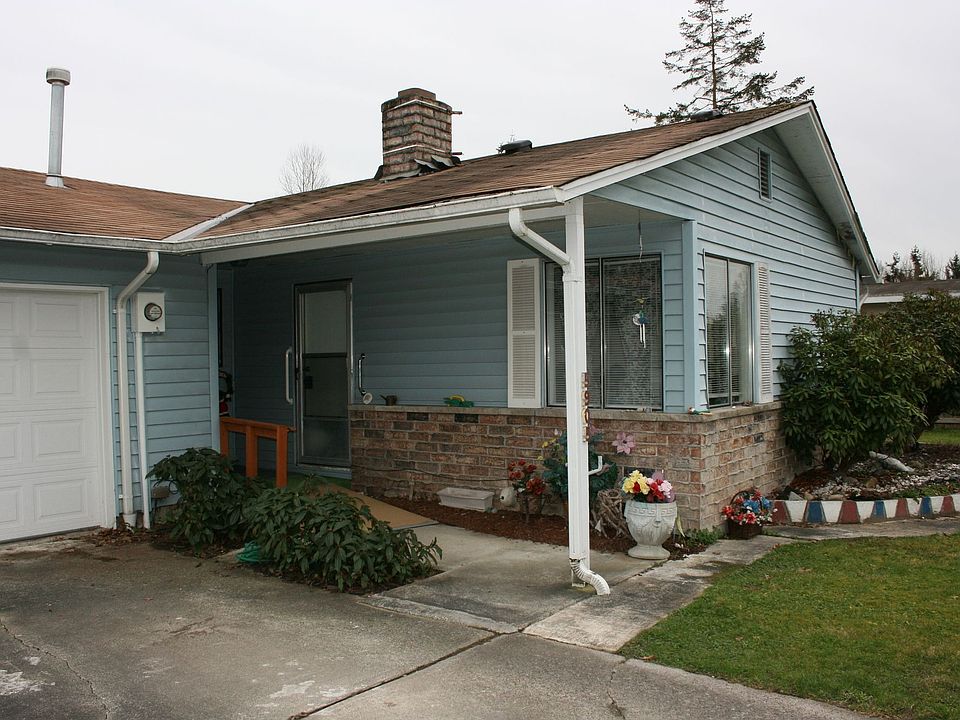 1st image of 5905 64th Ave NE