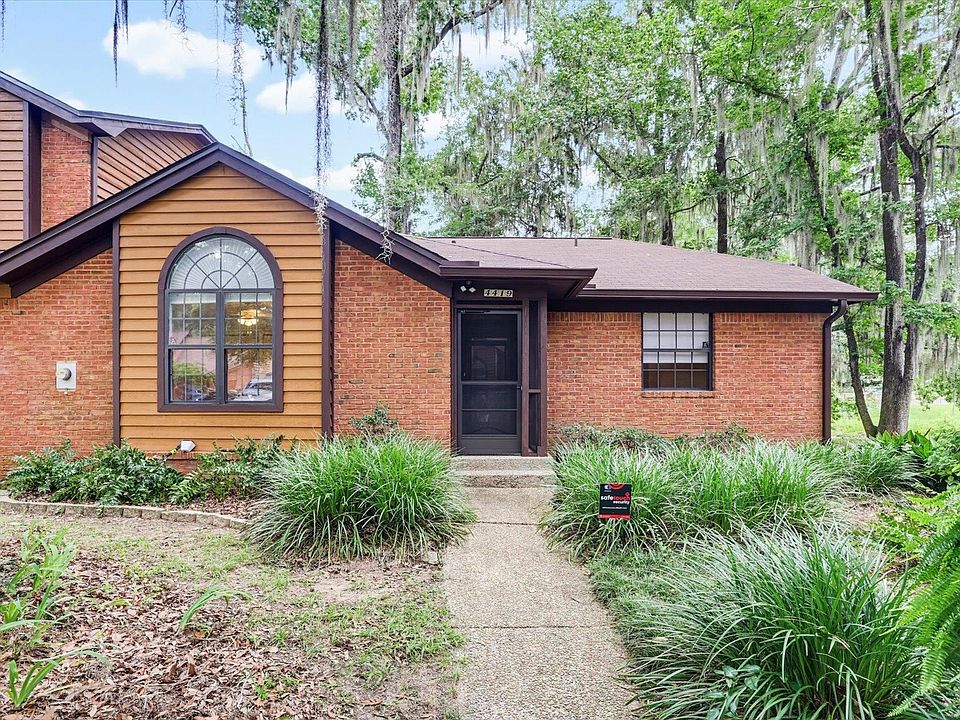 1st image of 4419 Stratfordshire Ct