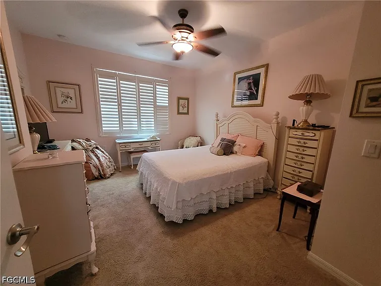 10714 Cetrella Dr — Photo 11