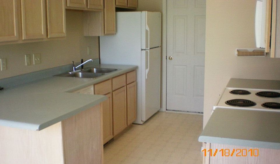 2nd image of 813 Mantle Dr #B