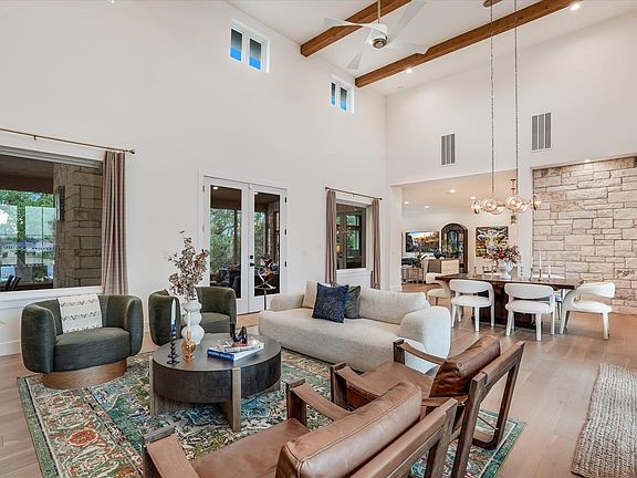 3rd image of 1379 Bunker Ranch Blvd