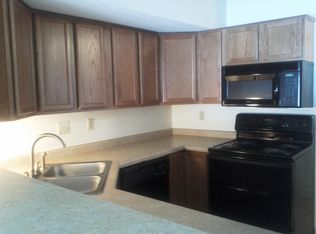 4966 Birch Lake Cir, White Bear Lake, MN 55110