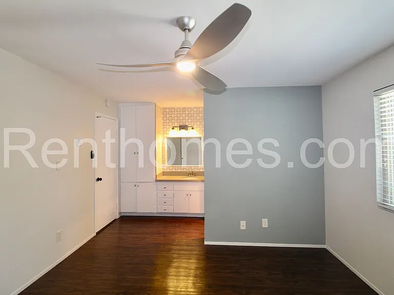 8150 Lemon Ave #114 — Photo 12