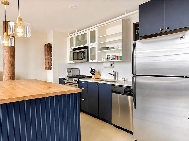 170 Boulevard SE #E426 — Photo 8