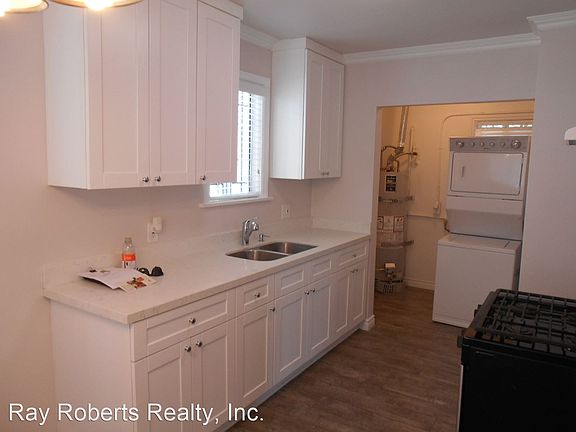 4th image of 4513 Marmion Way #3782009