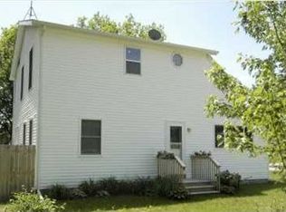 258 E Muskegon St NE, Cedar Springs, MI 49319