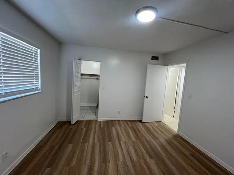 1200 S Broadway Lantana, FL 33462 — Photo 8