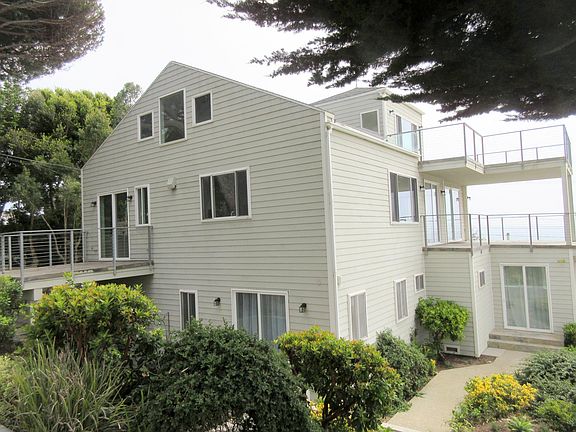 4th image of 7012 Birdview Ave